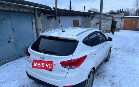 Hyundai ix35 I рестайлинг, 2013 год, 1 090 000 рублей, 4 фотография