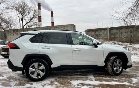 Toyota RAV4, 2021 год, 4 100 000 рублей, 1 фотография