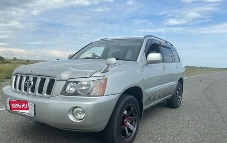 Toyota Kluger I, 2001 год, 1 350 000 рублей, 1 фотография