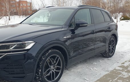 Volkswagen Touareg III, 2019 год, 4 500 000 рублей, 1 фотография