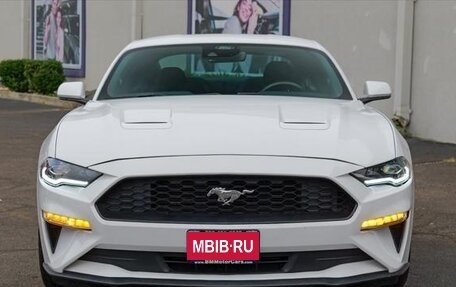 Ford Mustang VI рестайлинг, 2021 год, 3 405 000 рублей, 1 фотография