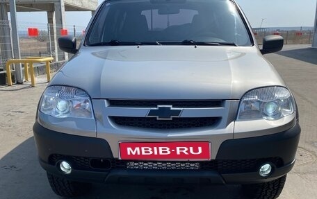 Chevrolet Niva I рестайлинг, 2014 год, 680 000 рублей, 1 фотография