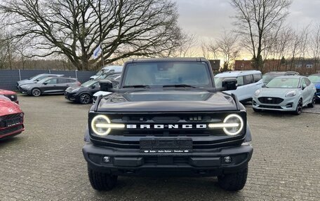 Ford Bronco, 2024 год, 8 845 000 рублей, 2 фотография