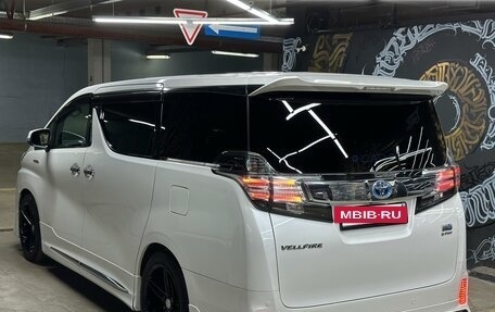 Toyota Vellfire II, 2015 год, 4 520 000 рублей, 2 фотография