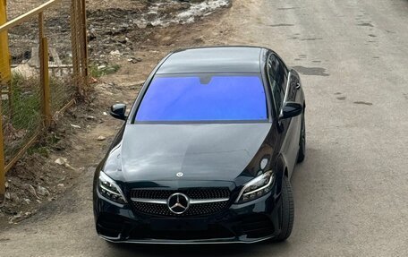 Mercedes-Benz C-Класс, 2018 год, 2 700 000 рублей, 4 фотография