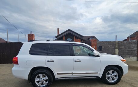 Toyota Land Cruiser 200, 2012 год, 3 900 000 рублей, 2 фотография