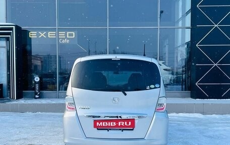 Honda Freed I, 2011 год, 1 385 000 рублей, 6 фотография