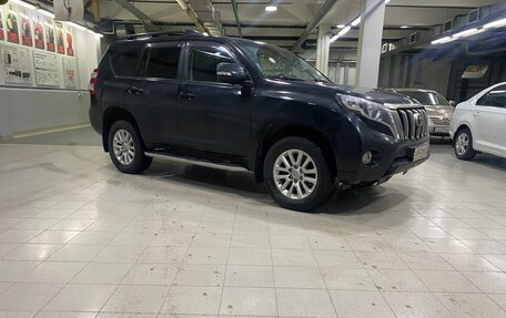 Toyota Land Cruiser Prado 150 рестайлинг 2, 2015 год, 3 499 000 рублей, 2 фотография