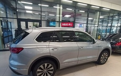 Volkswagen Touareg III, 2019 год, 4 600 000 рублей, 1 фотография