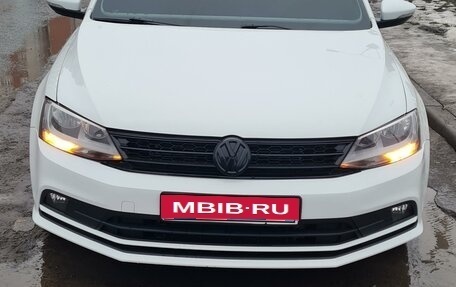 Volkswagen Jetta VI, 2016 год, 1 300 000 рублей, 1 фотография