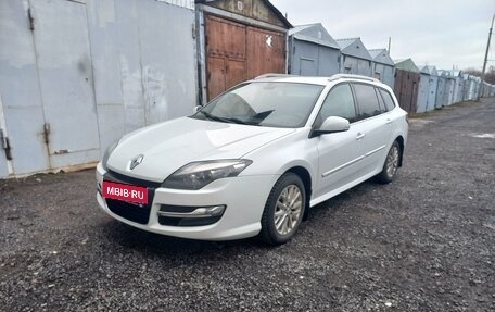 Renault Laguna III рестайлинг, 2015 год, 1 400 000 рублей, 1 фотография