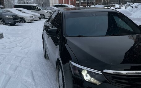 Toyota Camry, 2015 год, 2 600 000 рублей, 1 фотография