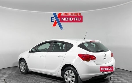 Opel Astra J, 2011 год, 769 000 рублей, 6 фотография