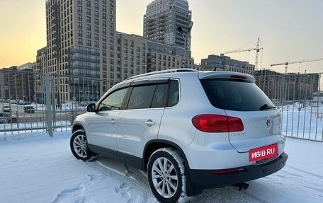 Volkswagen Tiguan I, 2012 год, 1 329 900 рублей, 2 фотография