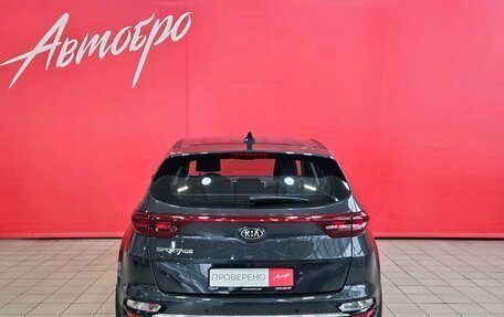 KIA Sportage IV рестайлинг, 2018 год, 1 749 000 рублей, 4 фотография