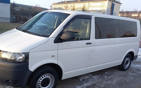 Volkswagen Transporter T5 рестайлинг, 2010 год, 1 500 000 рублей, 3 фотография