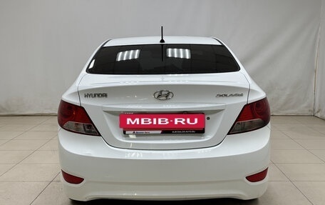 Hyundai Solaris II рестайлинг, 2014 год, 695 000 рублей, 5 фотография