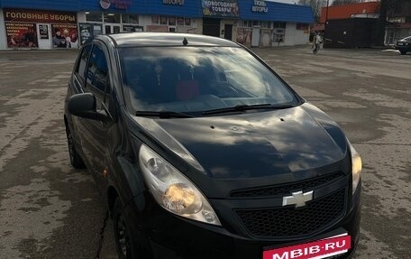 Chevrolet Spark III, 2011 год, 480 000 рублей, 2 фотография