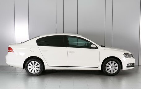 Volkswagen Passat B7, 2014 год, 1 269 000 рублей, 5 фотография