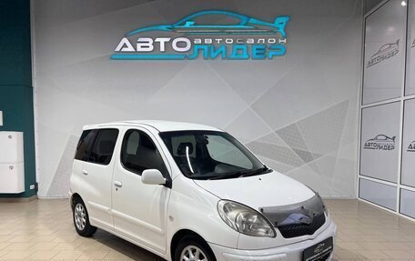 Toyota FunCargo, 2004 год, 649 000 рублей, 3 фотография