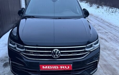 Volkswagen Tiguan II, 2021 год, 3 350 000 рублей, 1 фотография