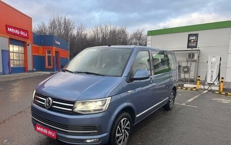 Volkswagen Caravelle T6 рестайлинг, 2019 год, 3 850 000 рублей, 1 фотография