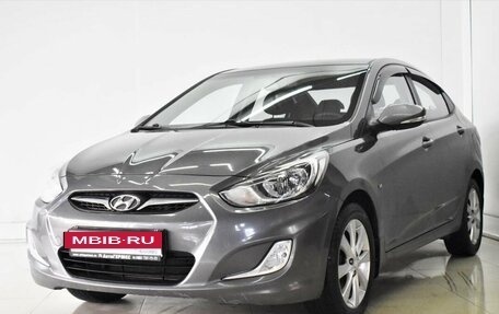 Hyundai Solaris II рестайлинг, 2012 год, 995 000 рублей, 1 фотография