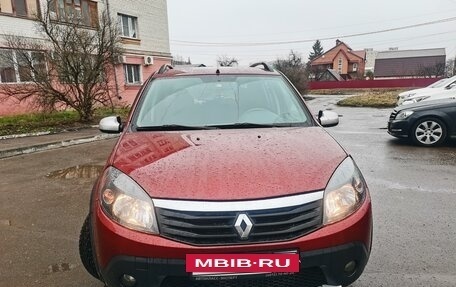 Renault Sandero I, 2013 год, 897 000 рублей, 5 фотография