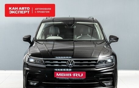 Volkswagen Tiguan II, 2019 год, 3 045 000 рублей, 2 фотография