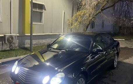 Mercedes-Benz E-Класс, 2007 год, 450 000 рублей, 3 фотография