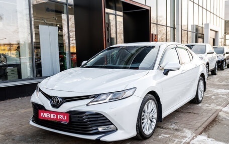 Toyota Camry, 2020 год, 2 970 000 рублей, 1 фотография