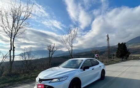 Toyota Camry, 2020 год, 3 300 000 рублей, 1 фотография