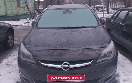 Opel Astra J, 2013 год, 900 000 рублей, 1 фотография