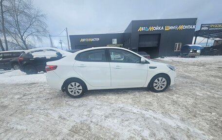 KIA Rio III рестайлинг, 2013 год, 870 000 рублей, 1 фотография