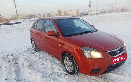 KIA Rio II, 2011 год, 640 000 рублей, 2 фотография