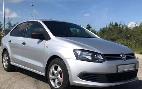 Volkswagen Polo VI (EU Market), 2012 год, 749 000 рублей, 2 фотография