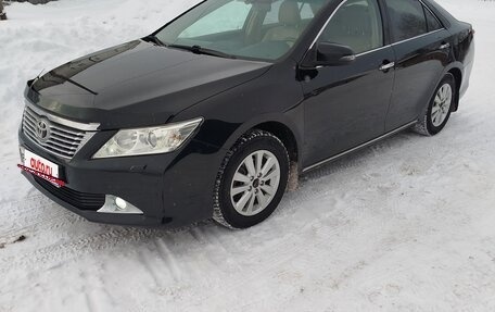 Toyota Camry, 2012 год, 2 100 000 рублей, 2 фотография