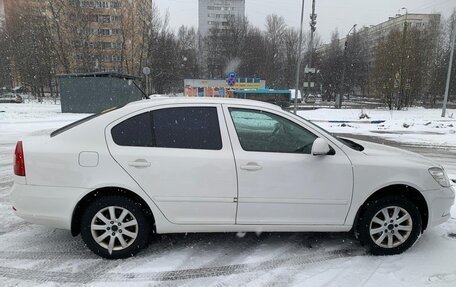 Skoda Octavia, 2011 год, 830 000 рублей, 2 фотография