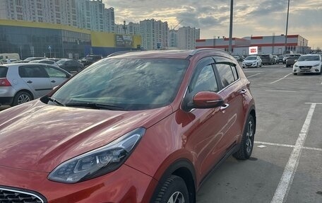 KIA Sportage IV рестайлинг, 2021 год, 2 850 000 рублей, 2 фотография