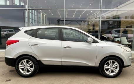 Hyundai Tucson III, 2009 год, 1 055 000 рублей, 4 фотография