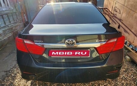 Toyota Camry, 2012 год, 2 050 000 рублей, 3 фотография