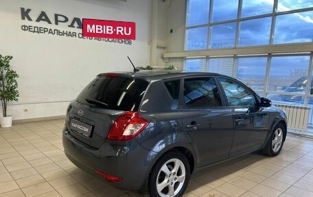 KIA cee'd I рестайлинг, 2011 год, 950 000 рублей, 2 фотография