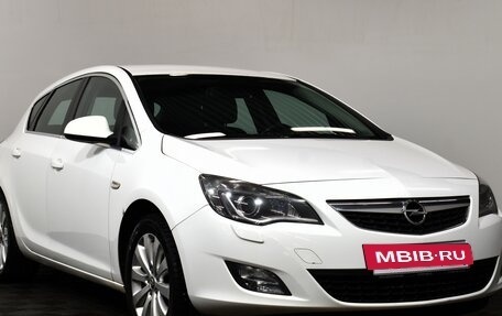 Opel Astra J, 2011 год, 789 000 рублей, 3 фотография