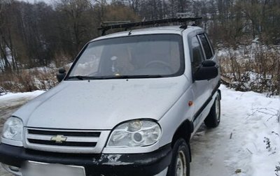 Chevrolet Niva I рестайлинг, 2003 год, 300 000 рублей, 1 фотография