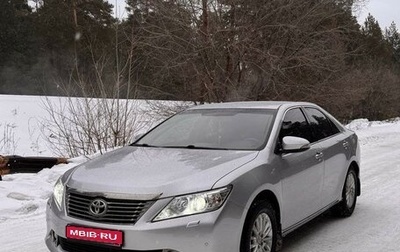 Toyota Camry, 2014 год, 1 780 000 рублей, 1 фотография