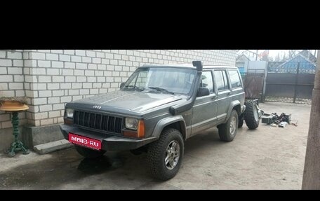 Jeep Cherokee, 1988 год, 600 000 рублей, 1 фотография