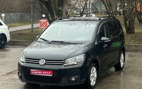 Volkswagen Touran III, 2012 год, 1 000 000 рублей, 1 фотография