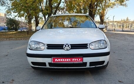 Volkswagen Golf IV, 1998 год, 330 000 рублей, 1 фотография