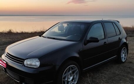 Volkswagen Golf IV, 1998 год, 355 000 рублей, 1 фотография