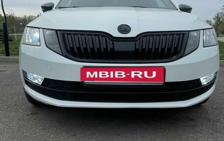 Skoda Octavia, 2017 год, 1 250 000 рублей, 2 фотография